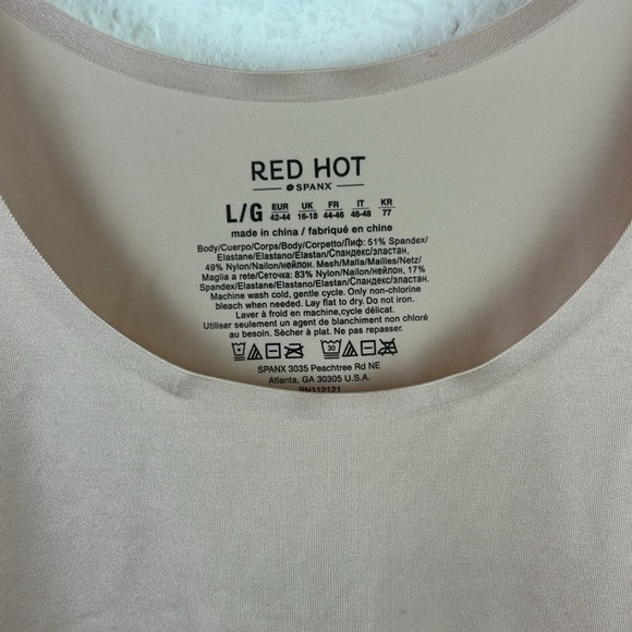 Perfect like new Spanx Luxe and lean scalloped open bust full slip large - Picture 4 of 7